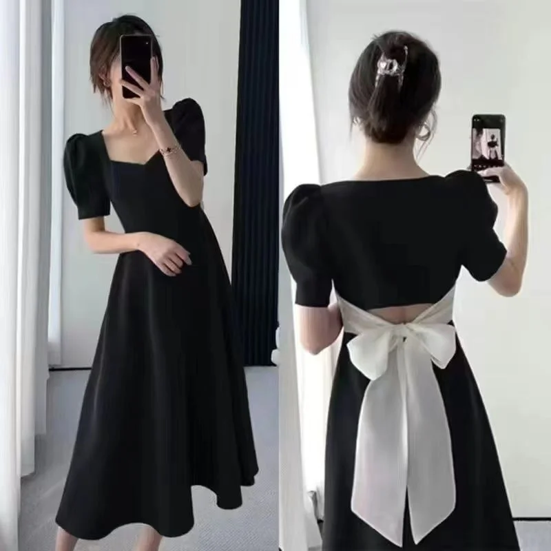 

New French Retro Hepburn Style Black Dress Summer Y2K Trend Back Bow Slim Little Black Dress Loose Slim Dress