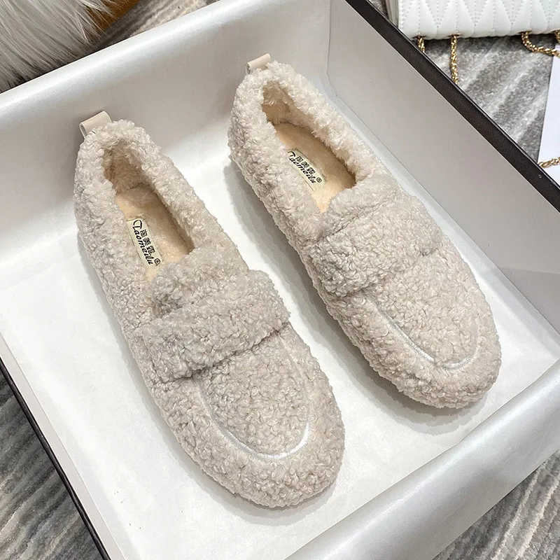 2022 New Arrival Women's Winter Plush Bean Shoes Fashion Lamb Wool Round Head Design Outdoor Casual Warm Loafers Plus Size 33-43