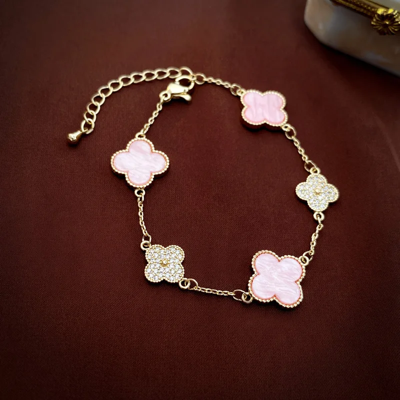

Classic Style Fritillary Zircon Four-Leaf Flower Bracelet Real Gold Plating Fashion Ornament Women