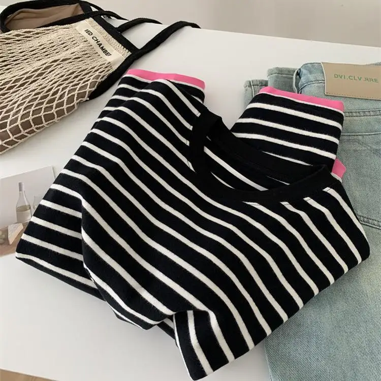 Розовые полосатые Обрезанные цветные блокированные футболки для женщин Auumn Winer