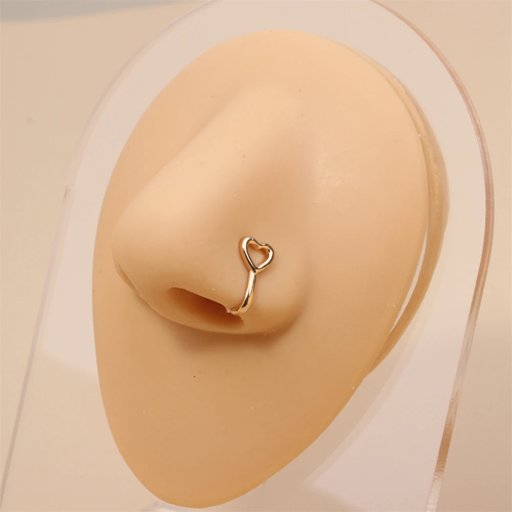 

Fake Nose Hoop Rings Nose Cuffs for Non Pierced for Women African Nose Cuff Faux Septum Nose Piercing CZ Hoop Rings Clip On