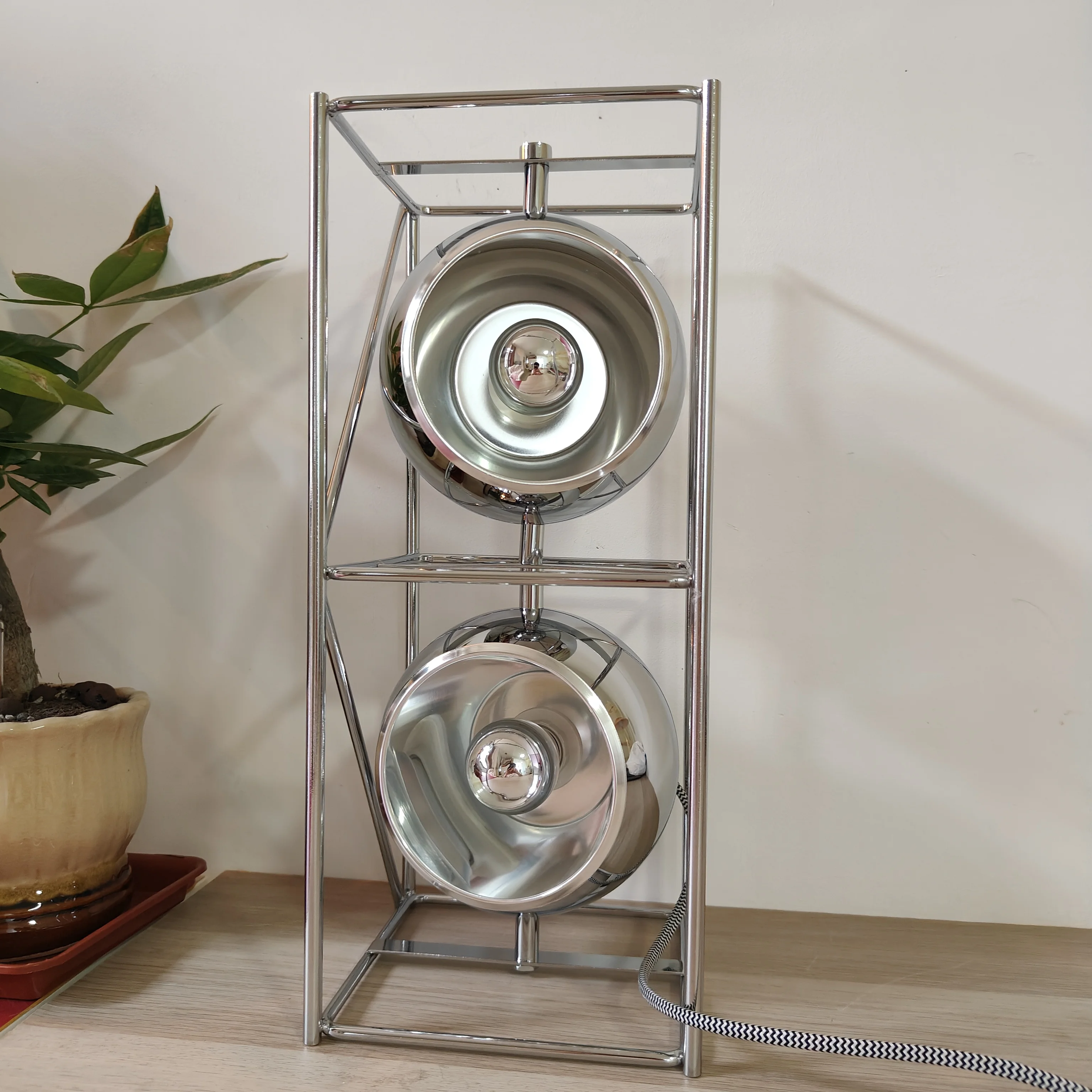 Креативное светодиодное освещение Bauhaus металлический торшер для гостиной