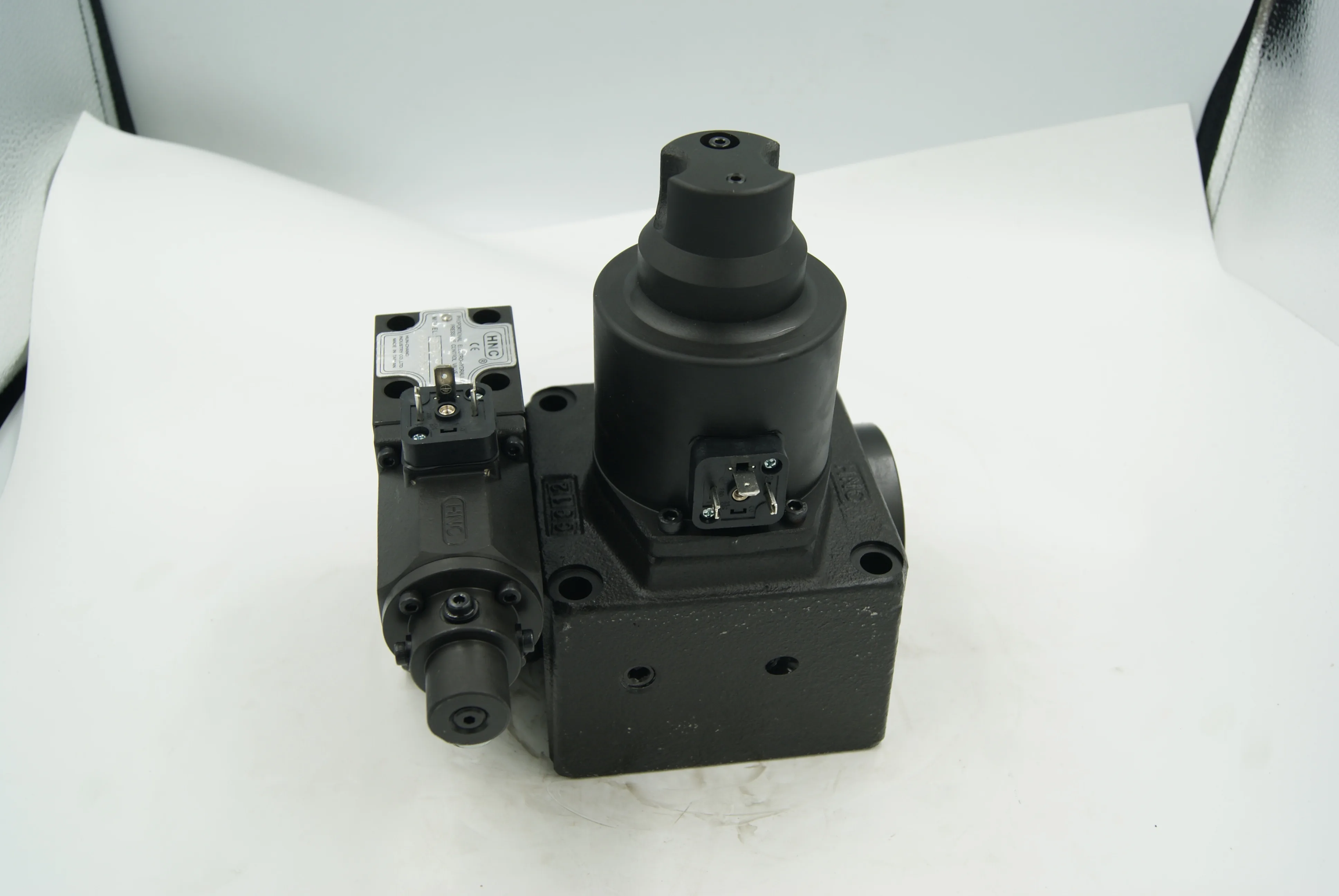 Оптовая продажа гидравлических клапанов HNC EDG EDBG-03-125-V Пропорциональный