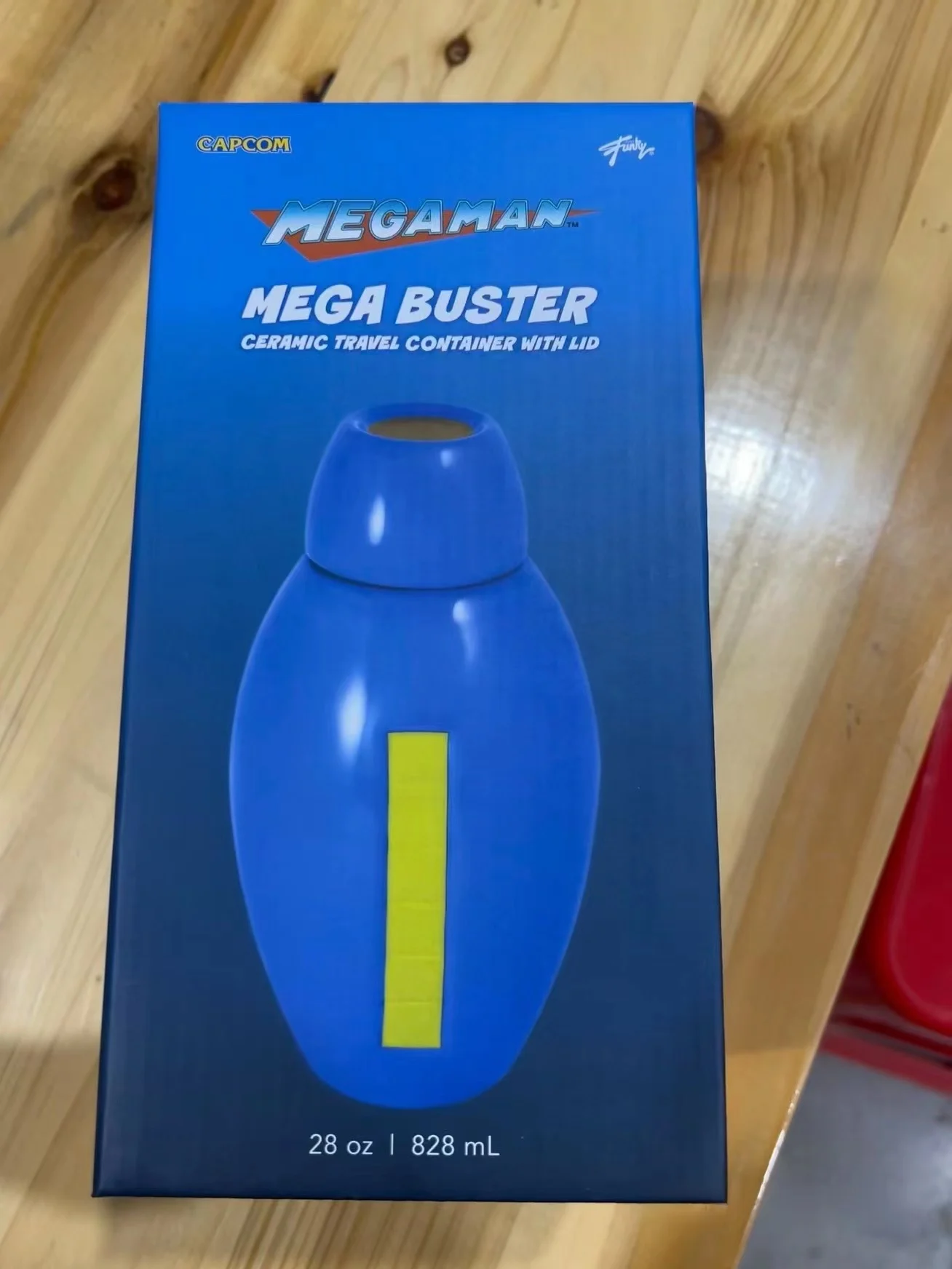 Фото 828 мл, ThinkGeek Game MegaMan Mega Buster, керамический дорожный контейнер с крышкой, коллекция №4