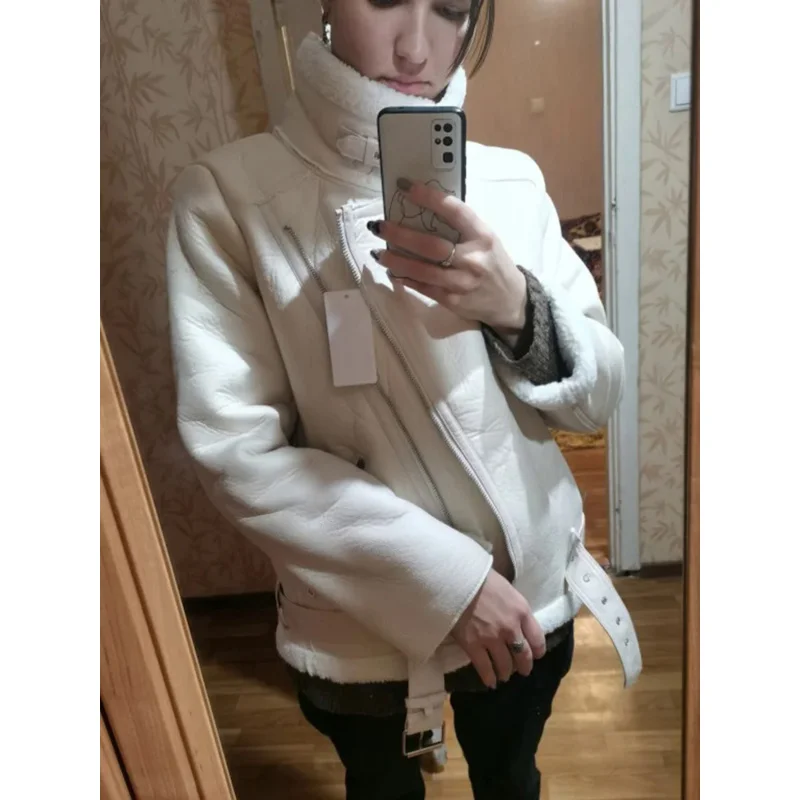 Рисунок 4 - Женская зимняя куртка из искусственной кожи