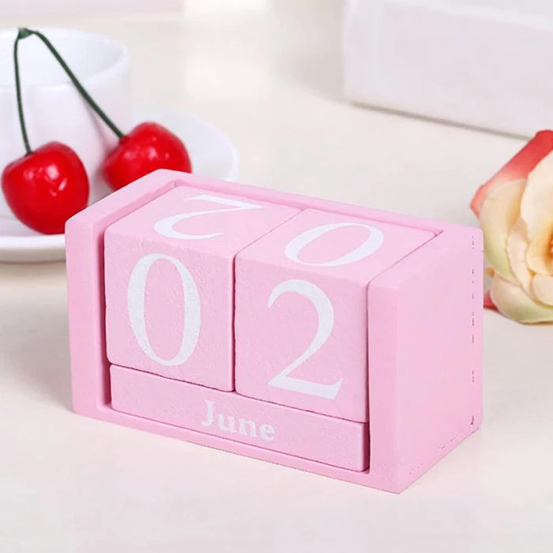 

Vintage Desktop Wooden Cube Block Calendar Home Office Living Room Bedroom Table Decor Home Decorations