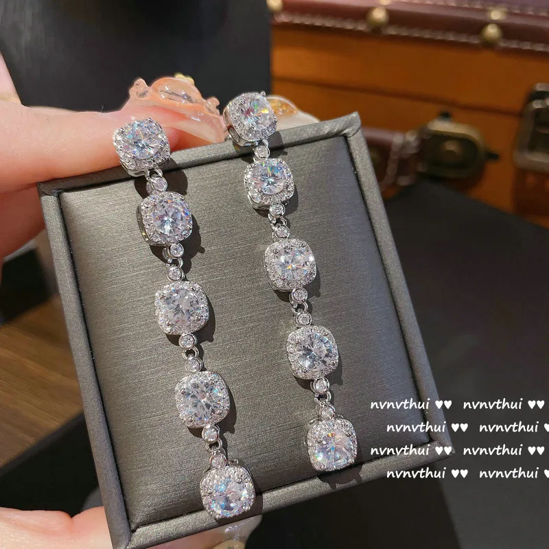 

Женские серьги-подвески из серебра 925 пробы, с квадратным Цирконом