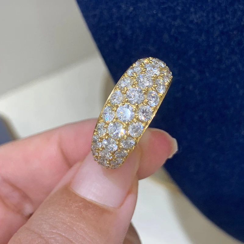 Рисунок 4 - Роскошное кольцо Aazuo из 18-каратного