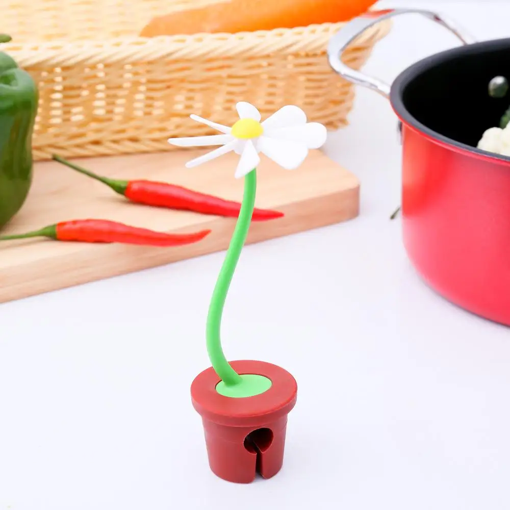 

Kitchen Lid Holder Silicone Cover Holder Raises The Lid The Heightening Device To Prevent The Soup From Overflowing The Pot