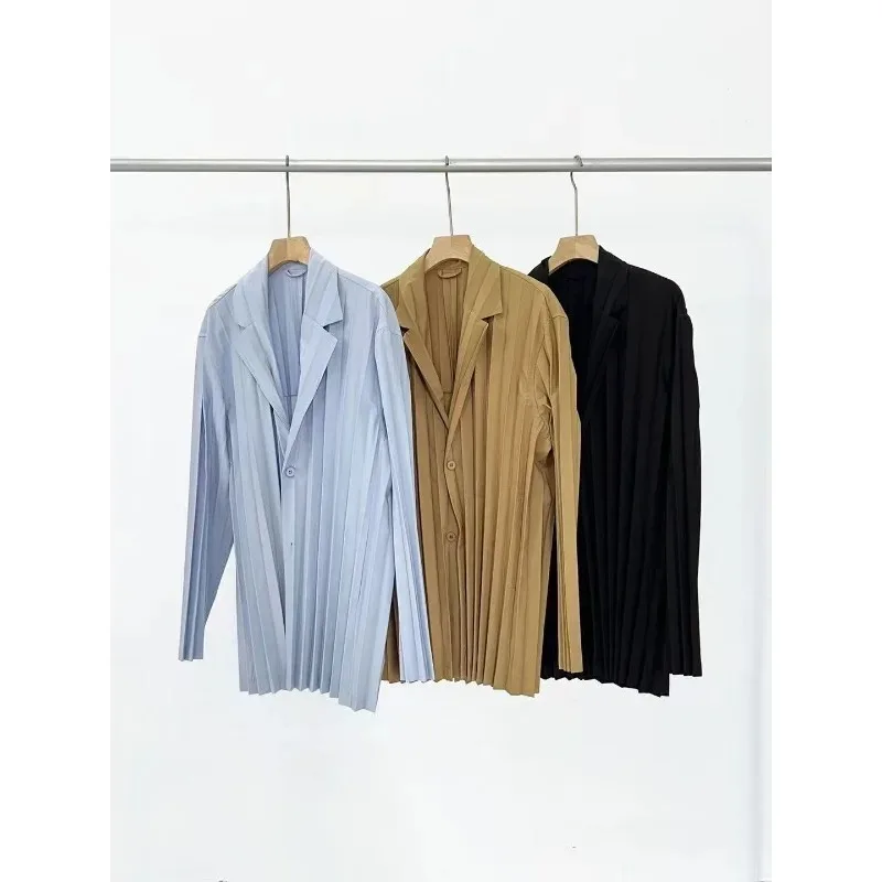 Фото Miyake плиссированный мужской новый повседневный костюм с лацканами и длинными рукавами, куртка, пальто, эластичный эластичный пояс, прямые брюки без морщин №4