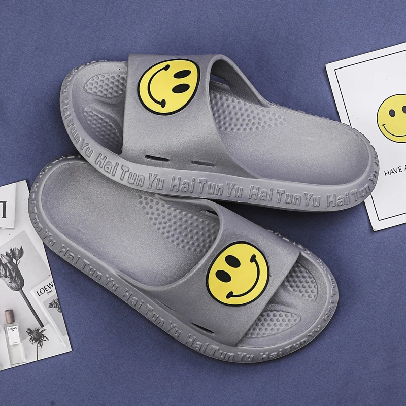 

2023 New Summer Shoe Slippers Cartoon Men Shoes Pu Trend Women Couple Non-Slip Parent-children Indoor Outdoor Cozy House Shower