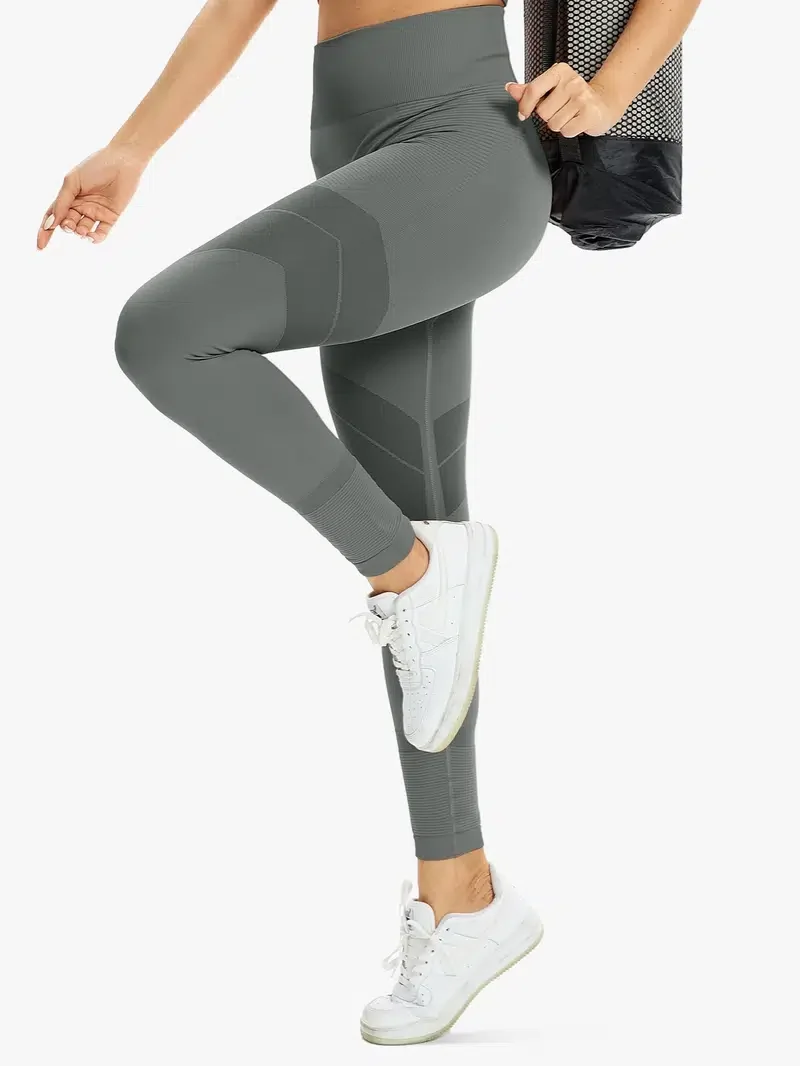 

High Elasticity Seamless Sports Leggings High Waist Hip Lifting Yoga Pants