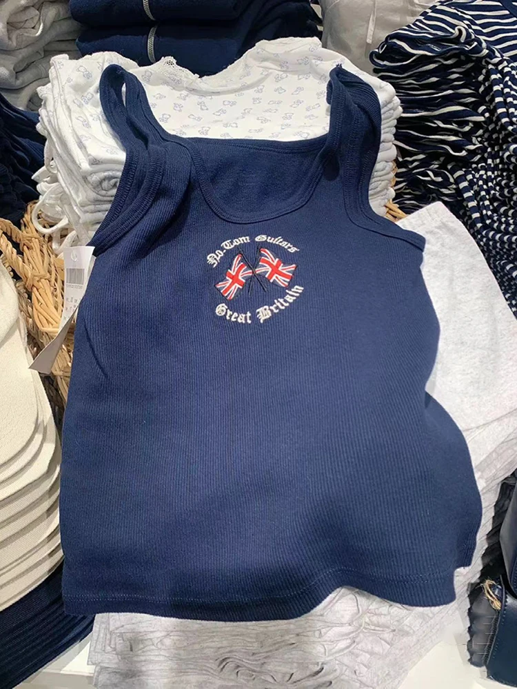 Женский топ в рубчик с вышивкой флага и буквенным принтом летний хлопковый