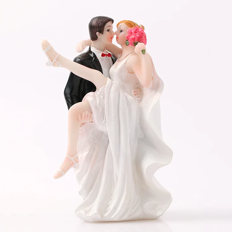 

Cake Toppers Dolls Bride and Groom Figurines Funny Wedding Cake Toppers Stand Topper Decoration Supplies Marry Figurine