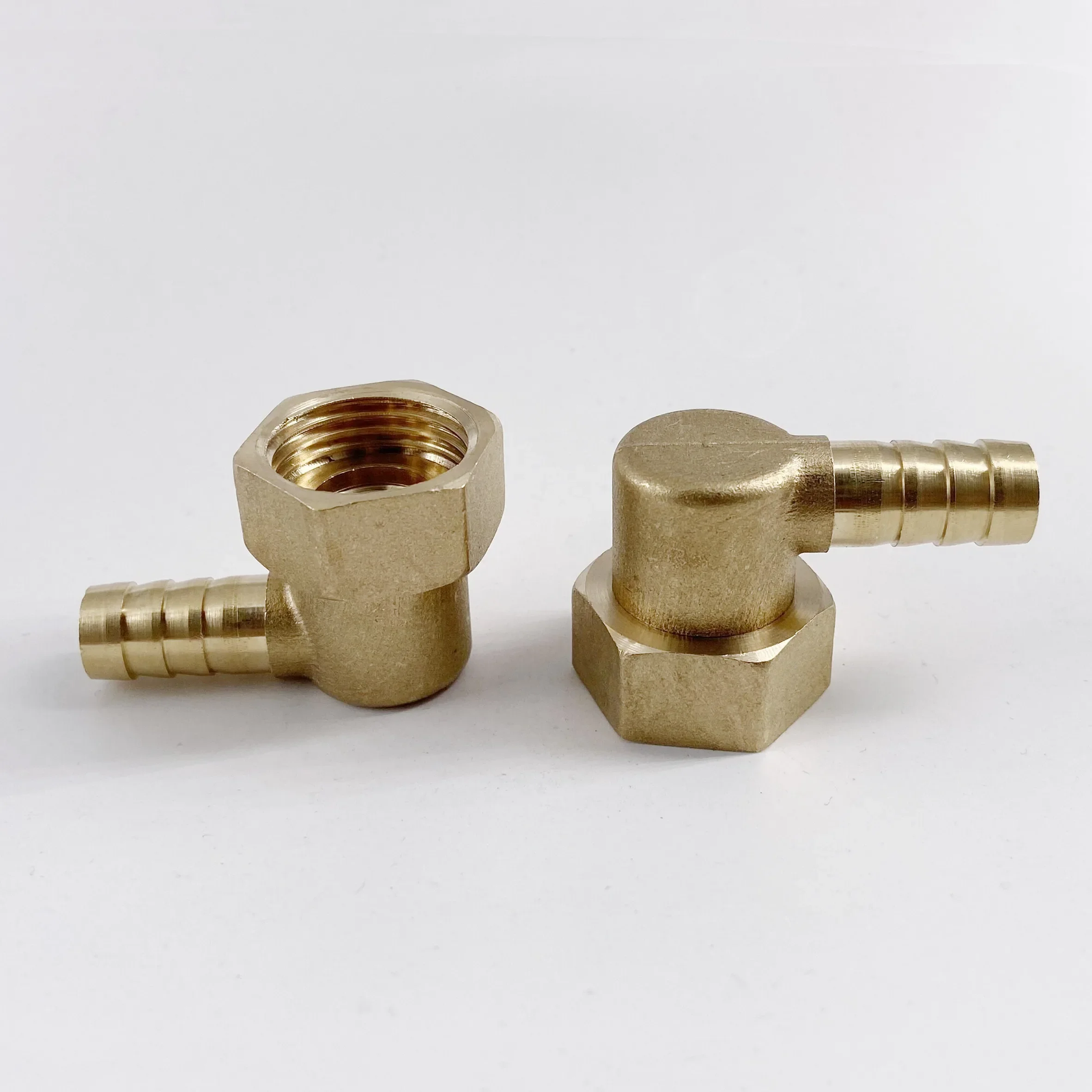 

Латунный локоть для шланга 1/2" BSP, 4/6/8/10 мм