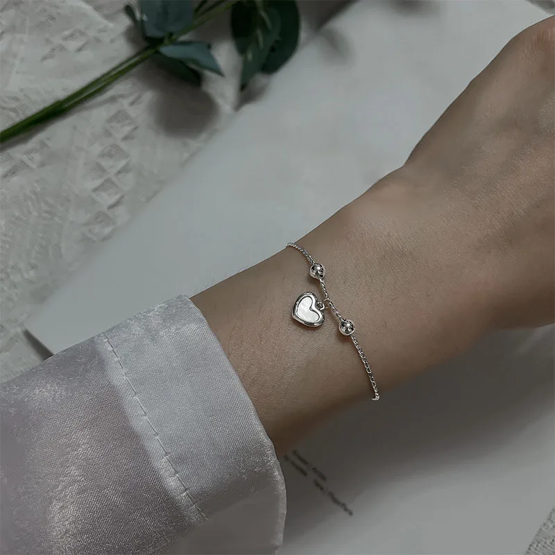 

Женский браслет из ракушек и сердец, Серебристый Регулируемый браслет с круглыми бусинами, свадебная бижутерия, подарок