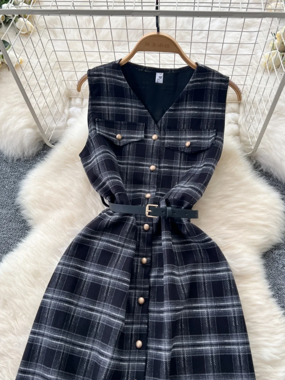 Шерстяное платье во французском стиле ретро женское однобортное клетчатое без