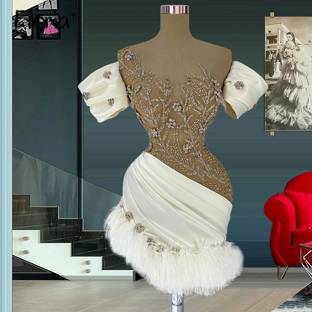 

Женское вечернее платье с открытыми плечами, прозрачным кристаллом и бисером