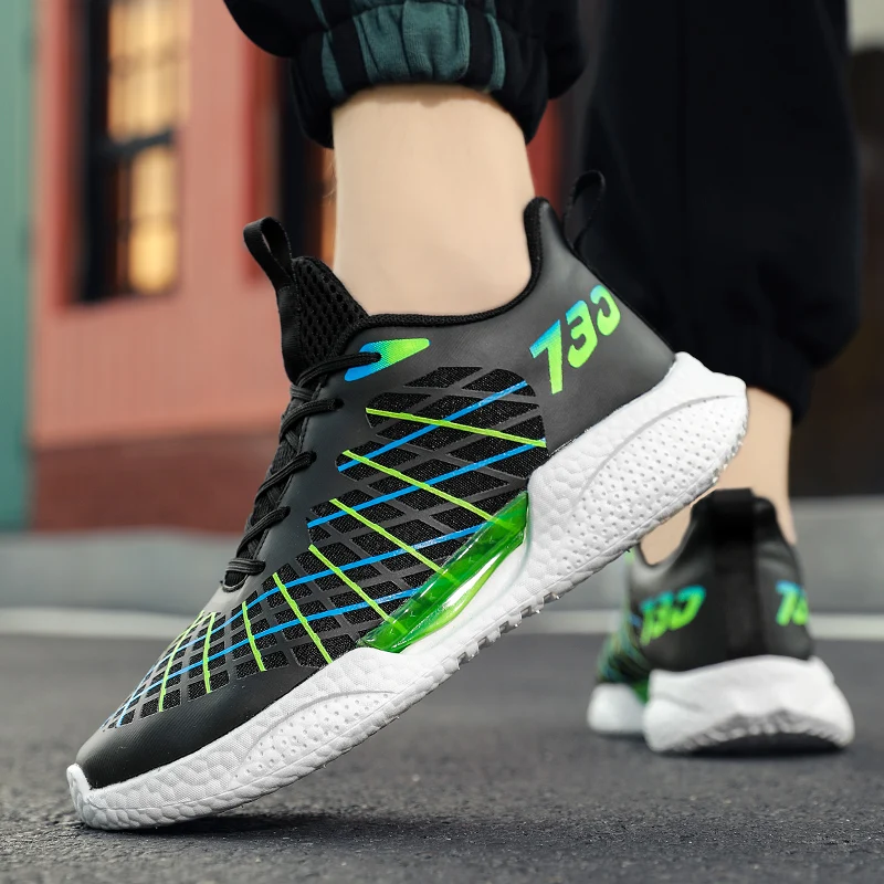 2022 New Running Mesh Men Sneakers Casual Lace-up Sneakers Breathable No-slip for Male Tennis Tourist Leisure Sports Shoes 39-44