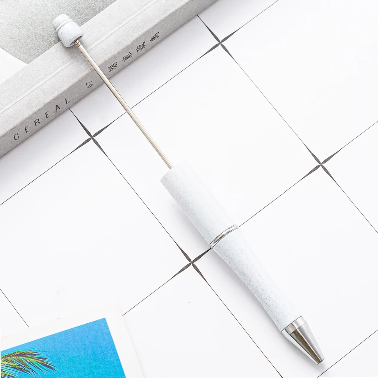 

Шариковая ручка XYDDJYNL пластиковая