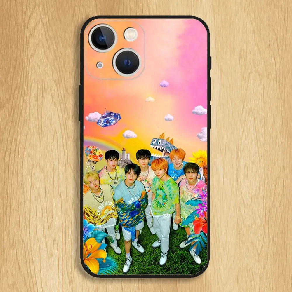 Чехол для iPhone15 14 13 12 11 8 7 Pro Max Plus Mini X XS XR 6 S SE мягкий черный