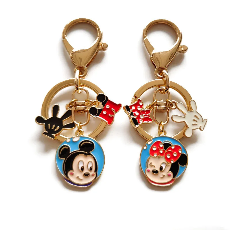 

Cartoon Mickey and Minnie Metal Keychain Creative Bag Car Keyring a Pair of Playful and Cute Couple Key Chain