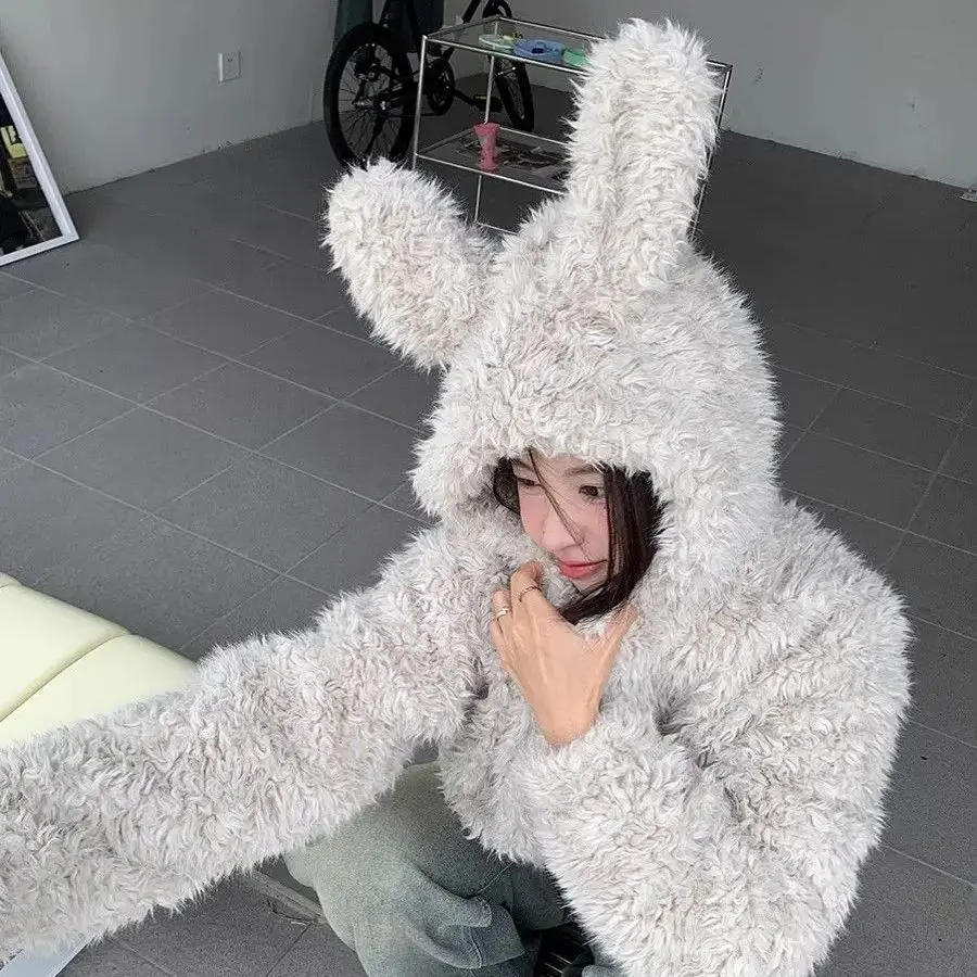 Женское плюшевое пальто на молнии с капюшоном и ушками кролика
