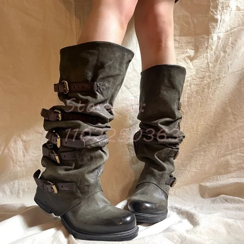 Ботинки до середины икры с пряжкой в стиле ретро коричневые плиссированные брюки