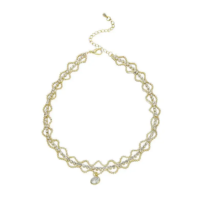 

French Temperament Hollow Crystal Necklace In Summer Super Fairy Zircon Pendant Titanium Steel Necklace Female Online Celebrity