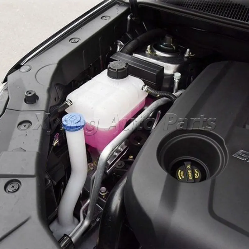 Резервуар охлаждающей жидкости с крышкой для двигателя CHANGAN CS75 1 8T 2 0 л