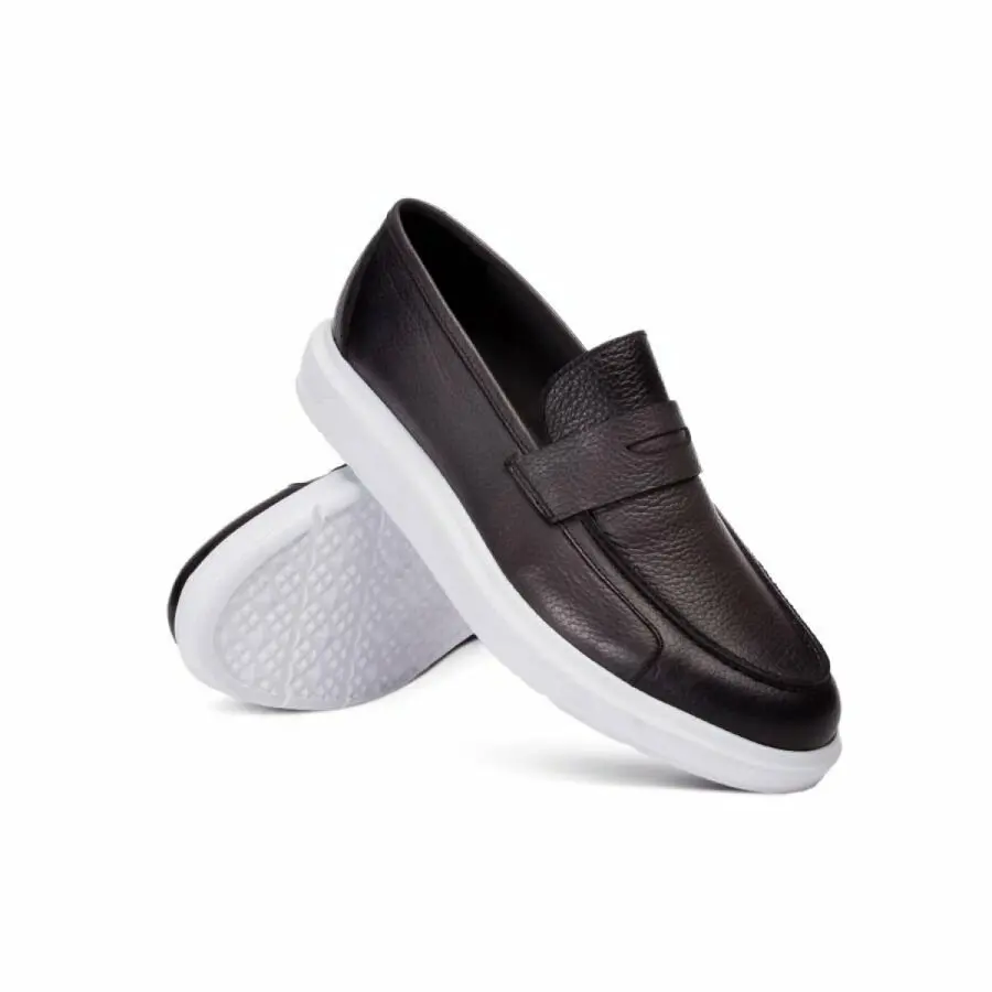 

Men Casual Shoes