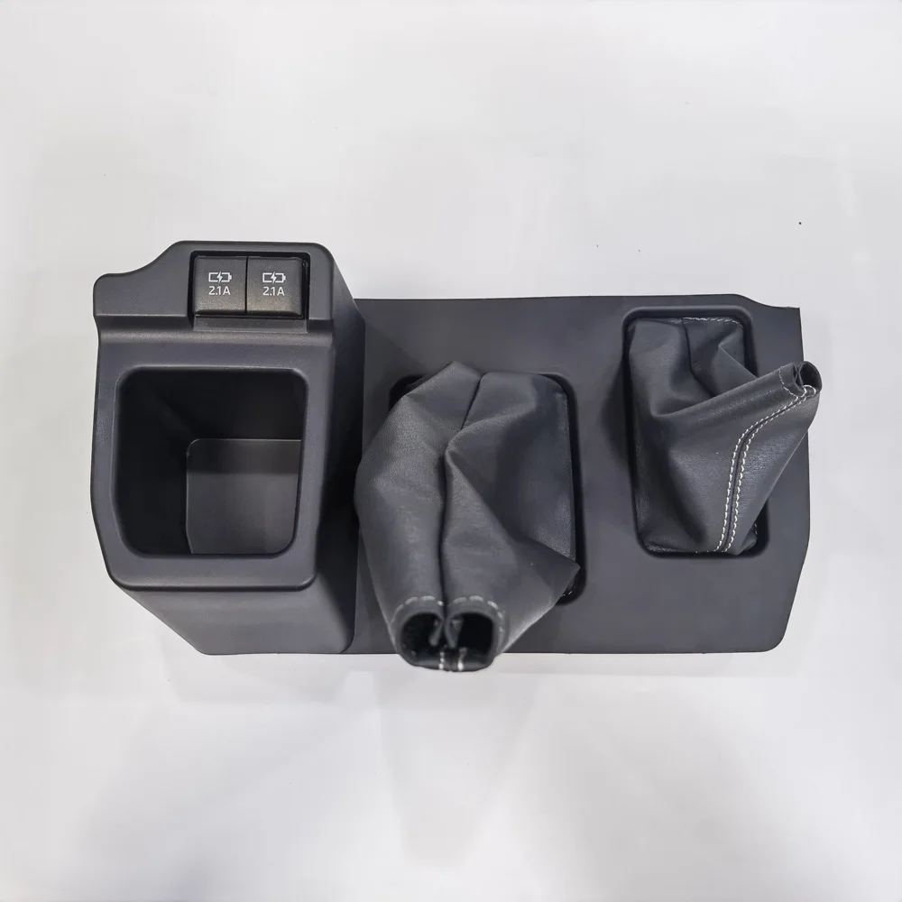 Фото Органайзер для центральной консоли с USB-зарядкой к 70-летию для Toyota Land Cruiser 70 Series LC70 LC76 LC79 FJ70 FJ76 FJ79 №5