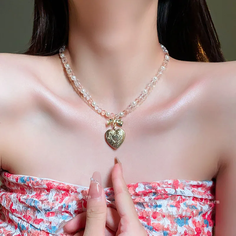 Crystal Pearl Bow Necklace for women French Romantic Love Pendant Clavicle Chain Wholesale fashion and sweet temperament jewelry