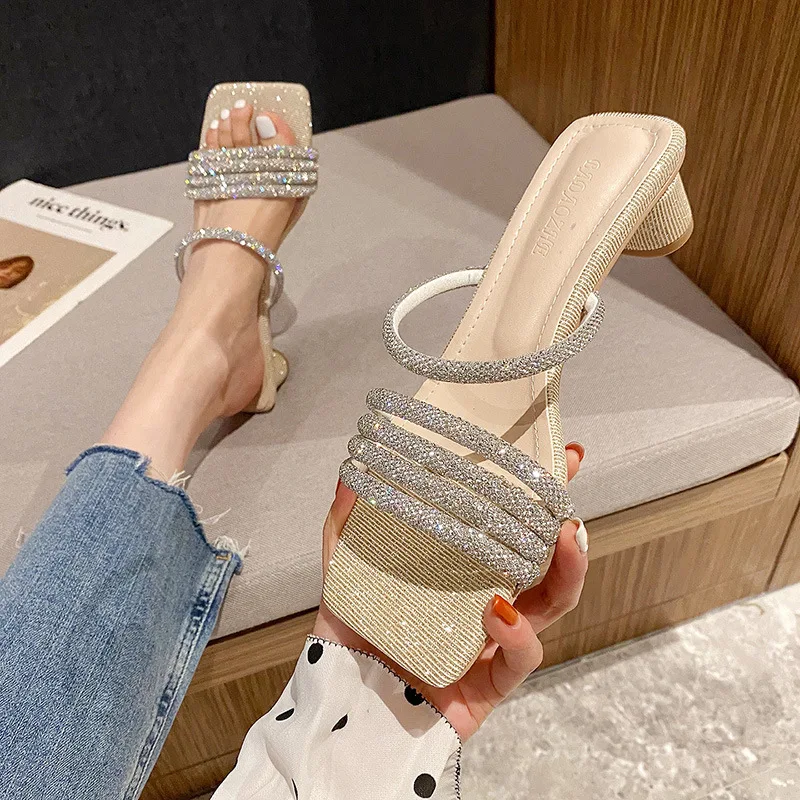 

Crystal Gladiator Sandals Women Slippers Sequined Cloth Summer Shoes Thick Heels Narrow Band Rhinestones Sandalias De Mujer 2022