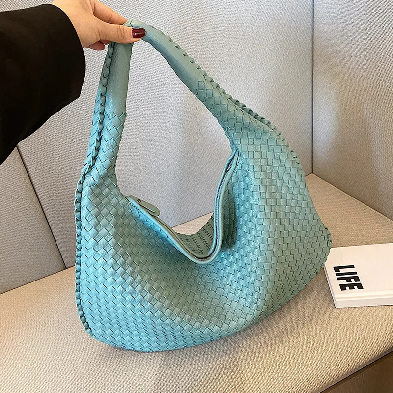 French Style High-Grade Woven Women's Elegant All-Match One-Shoulder Underarm Niche Texture Portable Commuter Bag