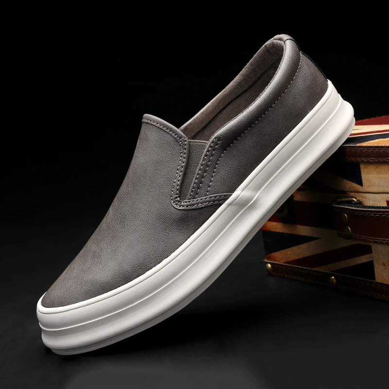 

Men Casual Shoes Fashion Leather Men Loafers Moccasins Slip on Men's Flats Loafers Thick Bottom Sneakers for Men