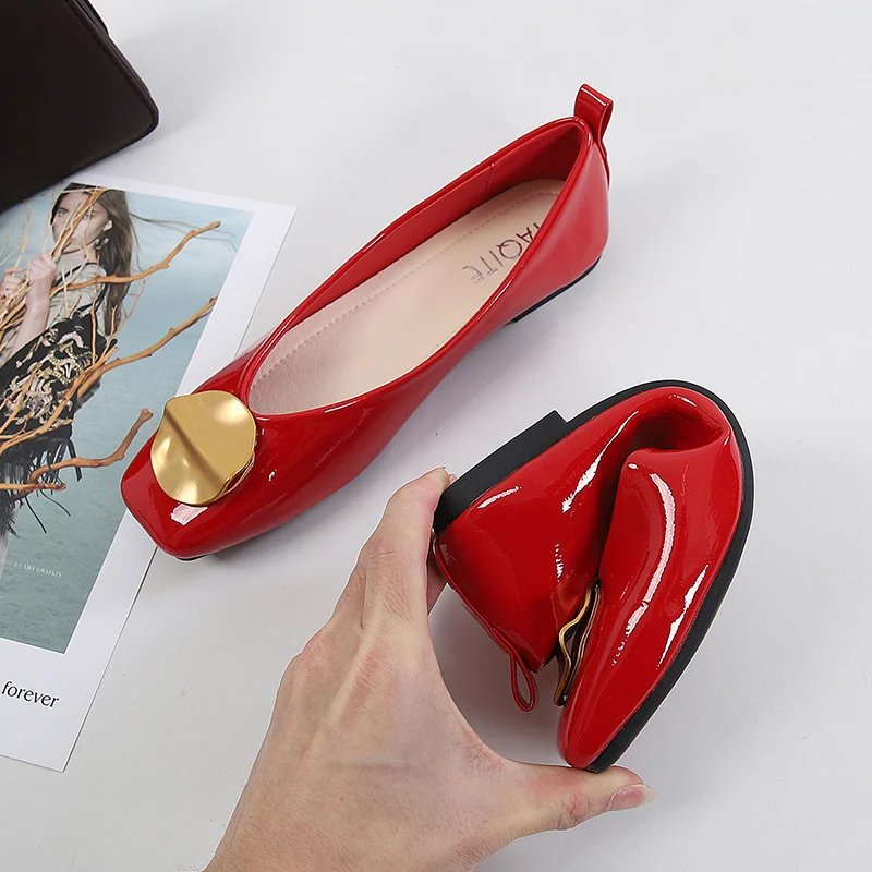 Good Quality Patent Pu Square Toe Ladies Dress Shoes Women's Pumps Flats