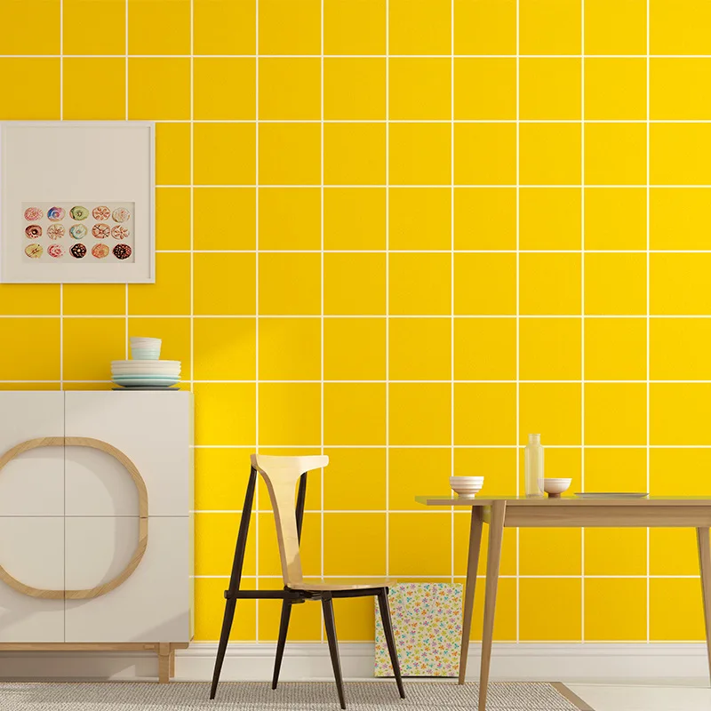 

Обои в желтую клетку для гостиной в современном минималистичном стиле