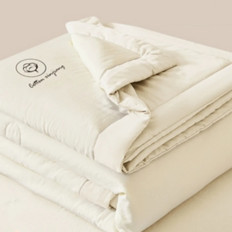 

Полиэстеровое стеганое одеяло, многоцветное