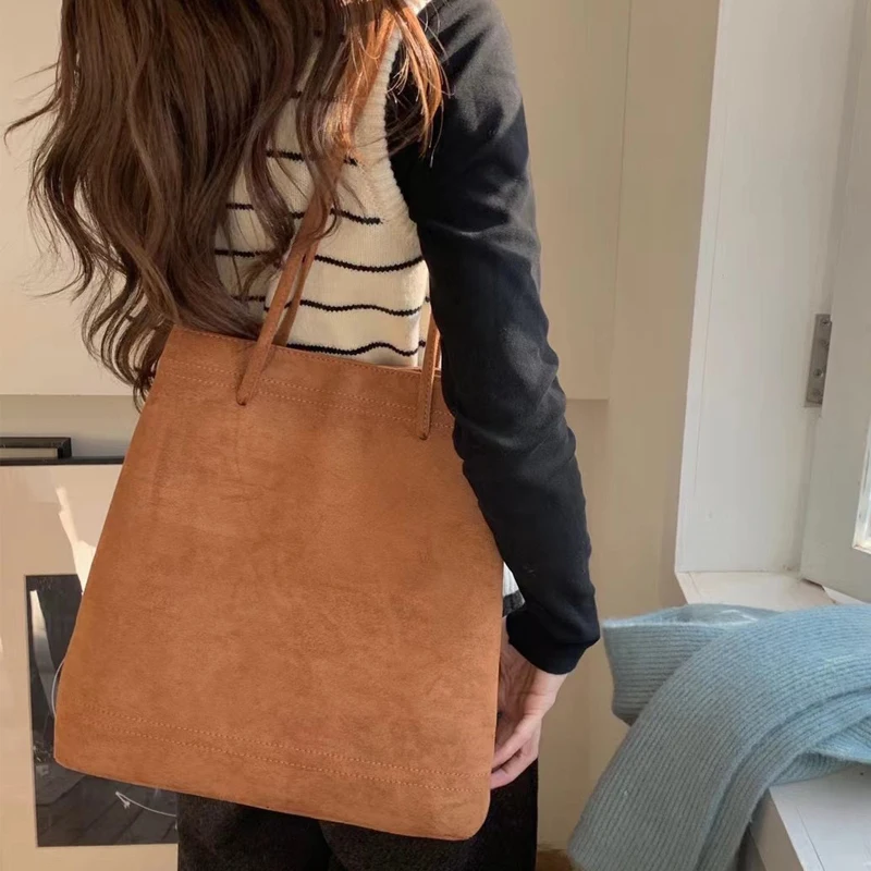 

Vintage Suede Women Bucket Bag with Large Capacity for Women Tote Bags