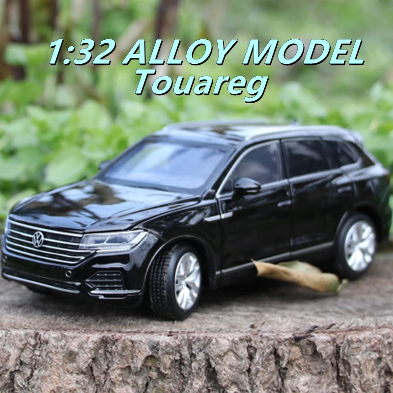 

1:32 Volkswagens Touareg SUV Alloy Car Model Diecasts & Toy Vehicles Metal Car Model Simulation Sound Light Collection Kids Gift