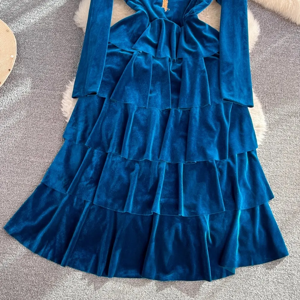 Женское бархатное платье с V-образным вырезом длинным рукавом