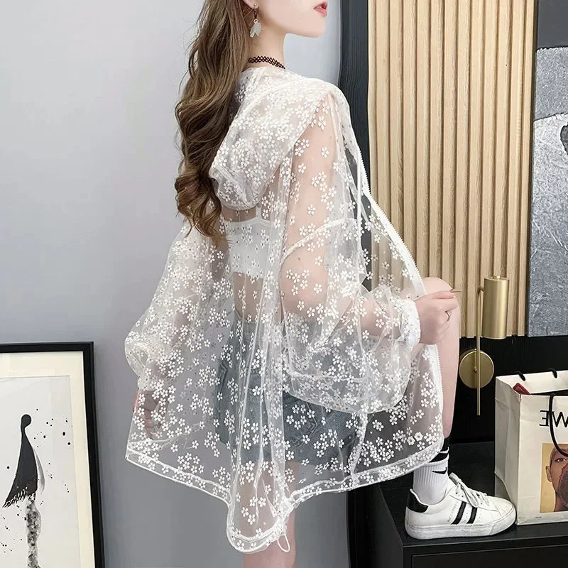

Breathable Mesh Sunscreen Jacket Women 2022 Summer New Fashion Sun Protection Clothing Korean Version Of The Air-Conditioning