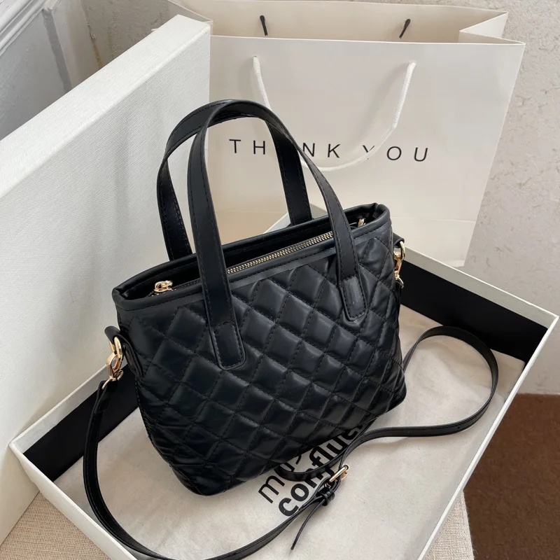 

High-quality Small Bag Women's 2022 New Trendy Fashion Ladies All-match One-shoulder Messenger Bag Texture Portable Bucket Bag