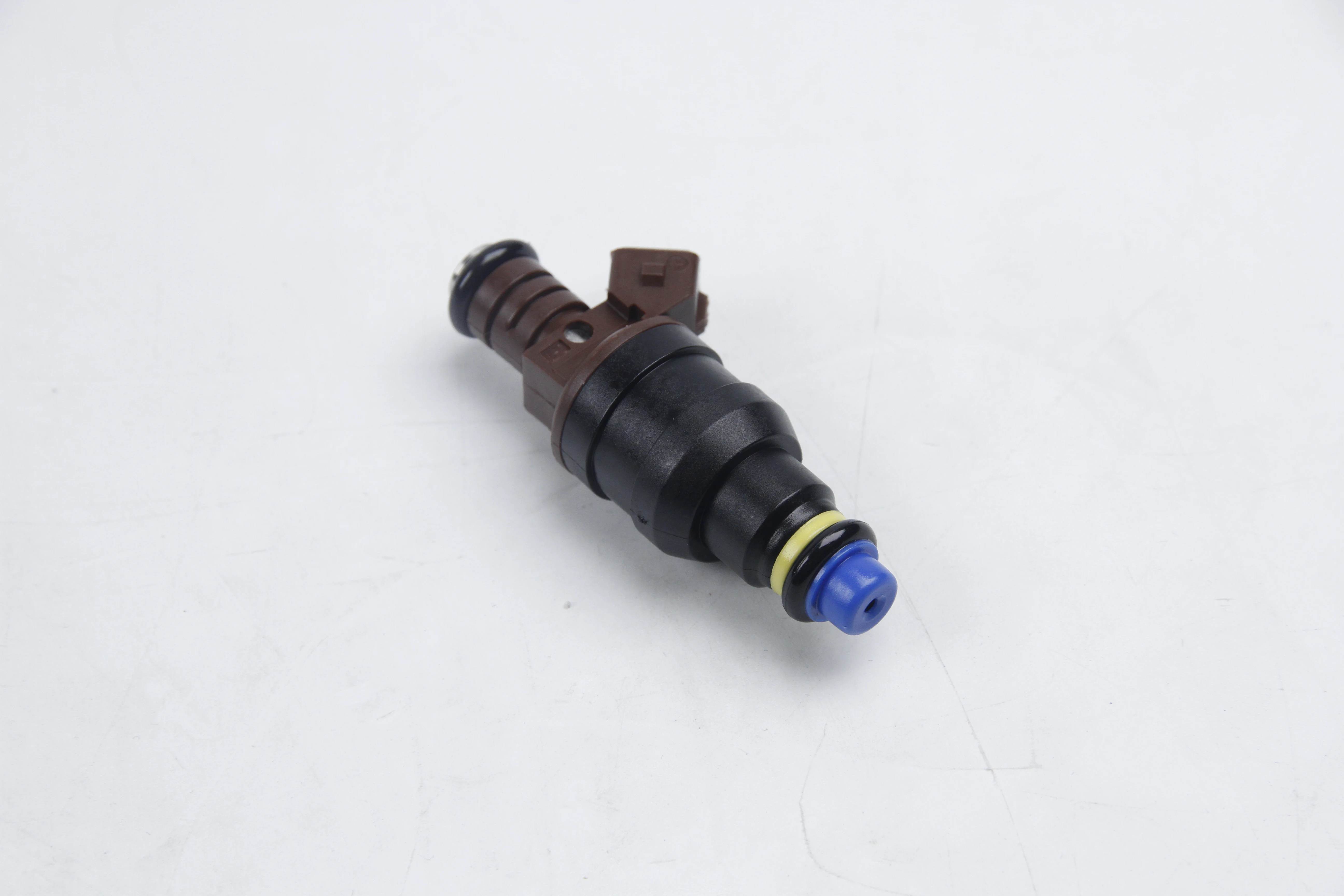 4 шт./партия автомобильные запчасти инжектор 0280142345 для VW GOLF 0280142479 Maserati Quattroporte