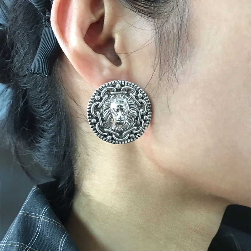 

Statement Lion Head Stud Earring for Women Party Punk Fashion Bar Geometric Dangle Earrings Vintage Baroque Jewelry Gift