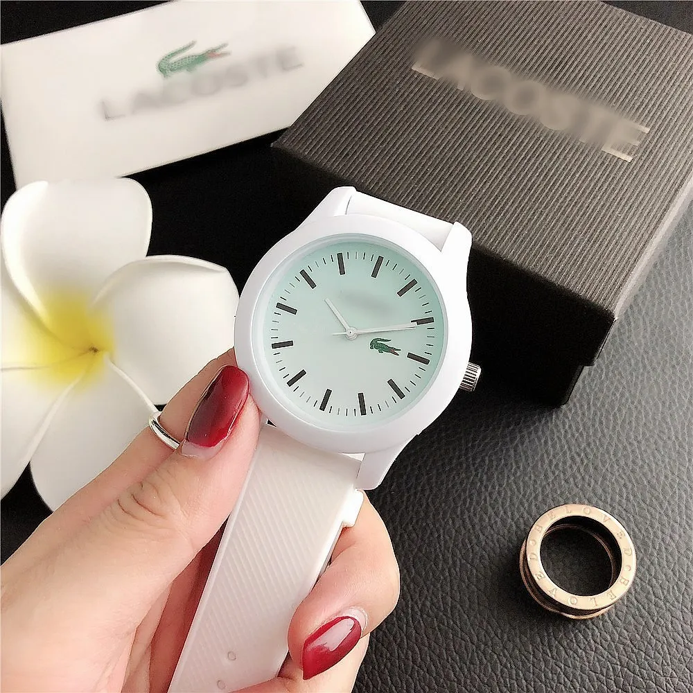 2023 popular casual watch men's watch cheap sports silicone watch student children's table