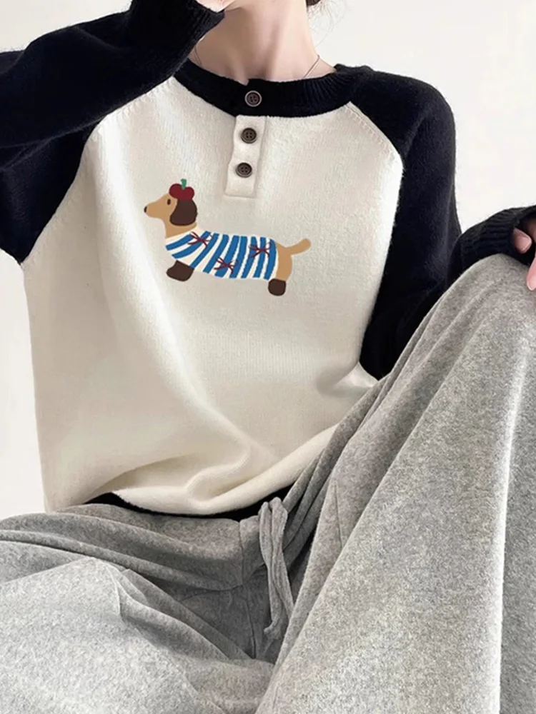 Super Nice Black and White Raglan Sleeve Cartoon Puppy Print Knit Women Early Autumn 2024 New All-Matching Western Sle Top