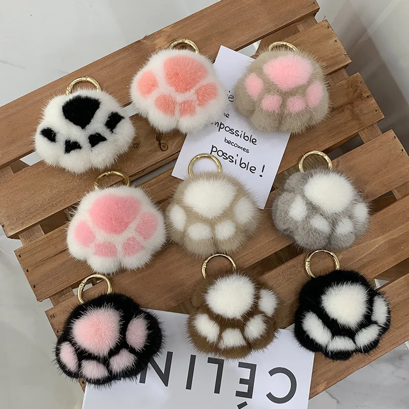 

2022 New1pcs Cat Claw Keychains Accessories Mink Fur Imitation Fur Pendants Bear Claw Ladies Plush Bag Cars Pendants Cute Women