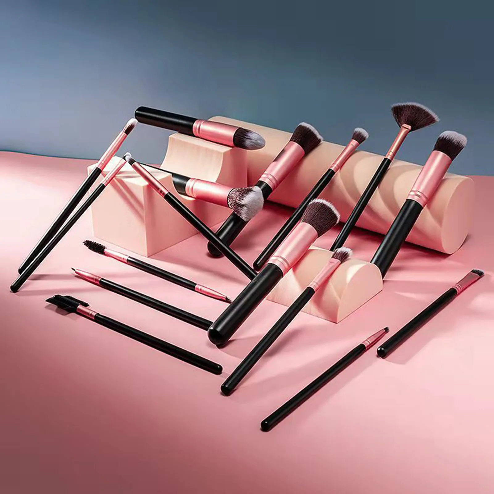 

Universal Mini Makeup Brush Reusable Makeup Powder Brush For Women Girls